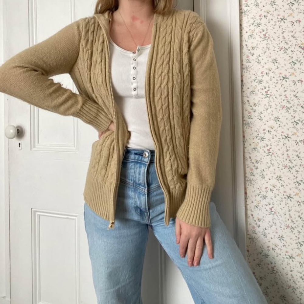Basic Editions Beige Cable Knit Cardigan